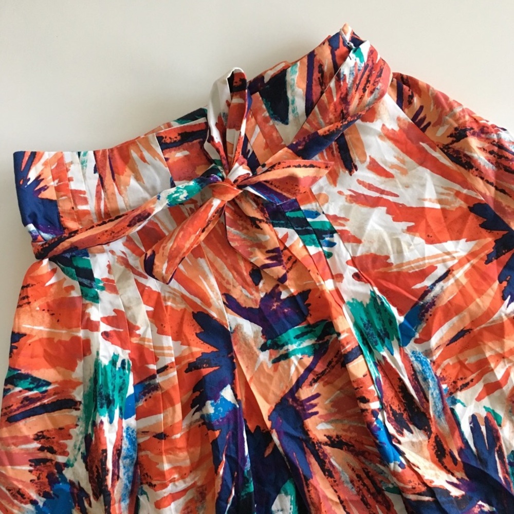 Ann Taylor Abstract Floral Skirt - with bow